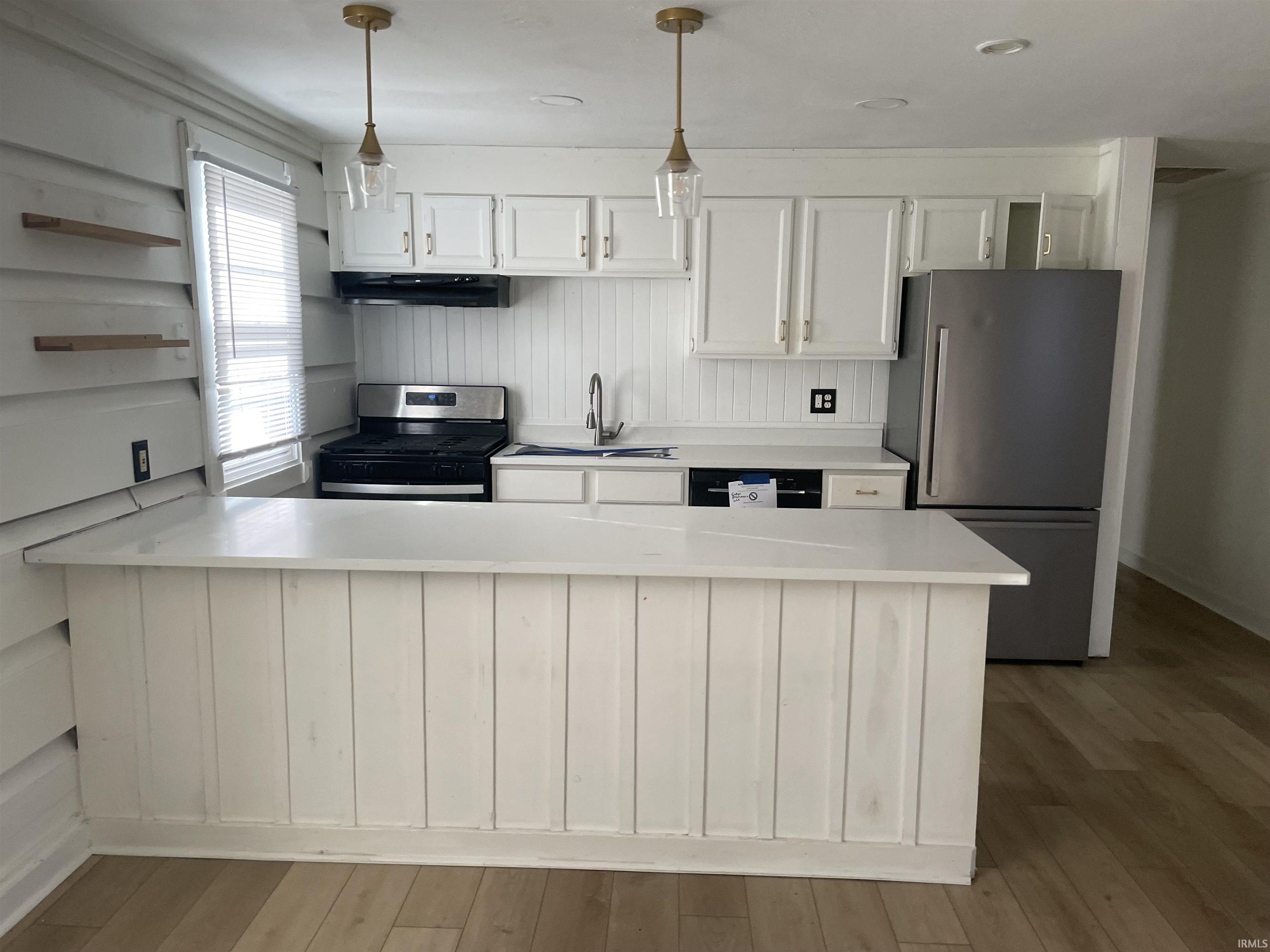 2024 Round A Bout Road Monticello, IN 47960 - Photo 5 of 19