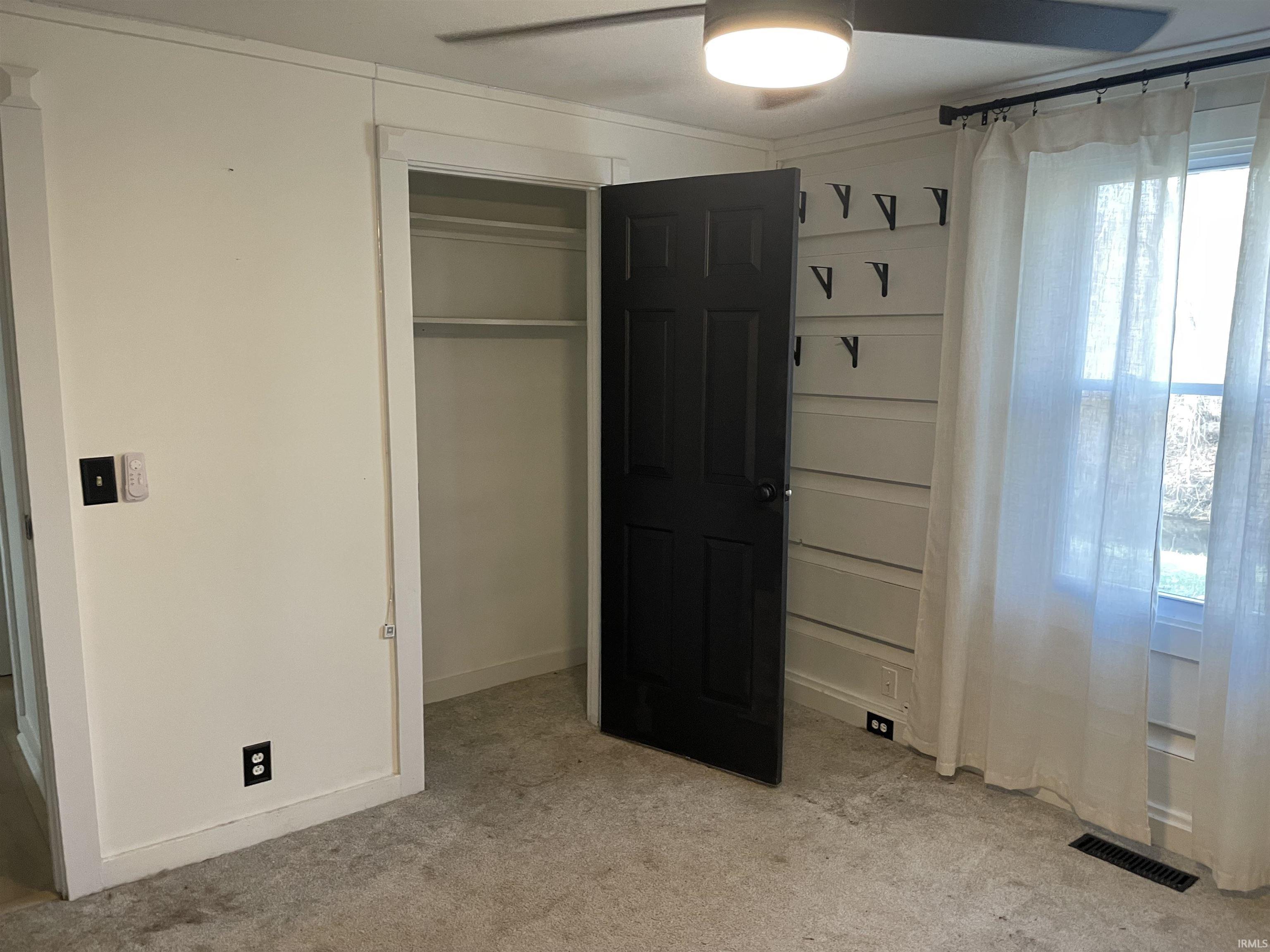 2024 Round A Bout Road Monticello, IN 47960 - Photo 10 of 19