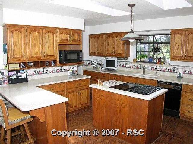 4550 Red Forest Road Monument, CO 80132 - Photo 8 of 16 Gallery Image 8