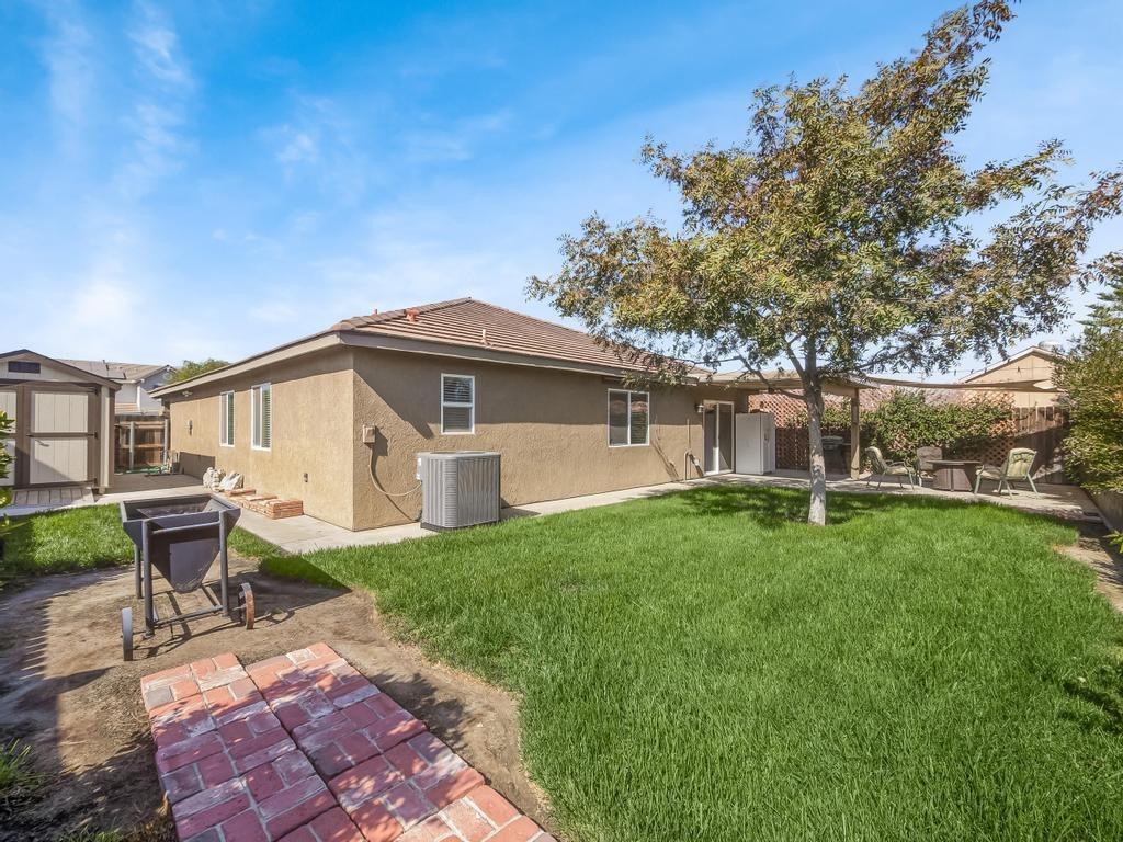 2443 Ranier Way Hanford, CA 93230 - Photo 29 of 30 Gallery Image 29