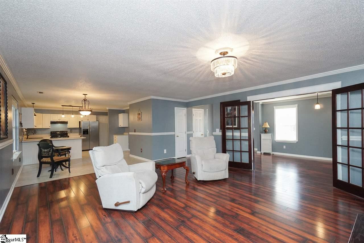 207 Old Orchard Road Greer, SC 29650 - Photo 12 of 30 Gallery Image 12