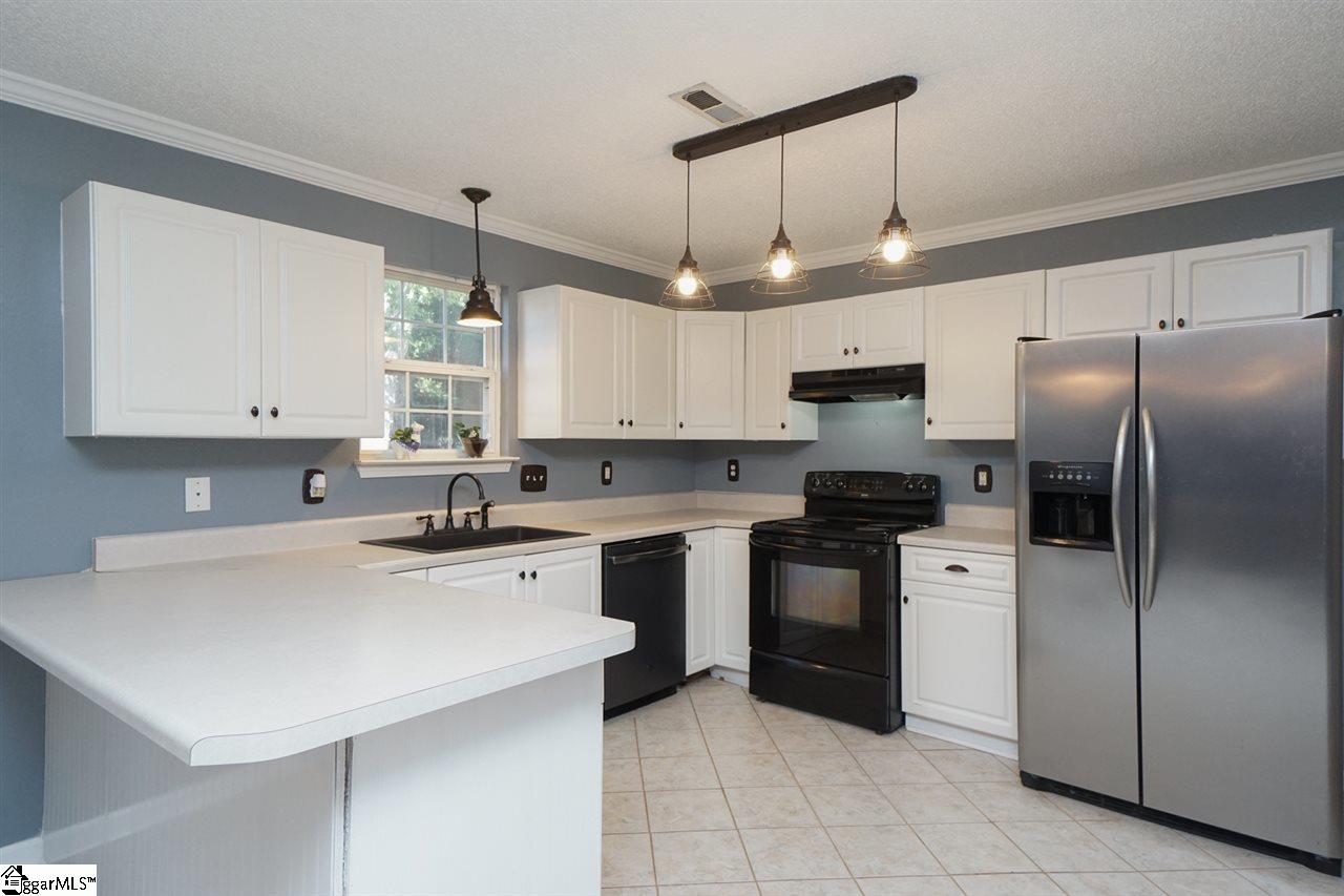 207 Old Orchard Road Greer, SC 29650 - Photo 16 of 30 Gallery Image 16