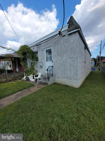 $110,000 | 930 Pine Road, Sharon Hill, PA 19079