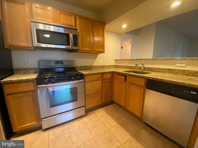 $164,900 | 7514 Hawthorne Street, Unit 5, Landover, MD 20785