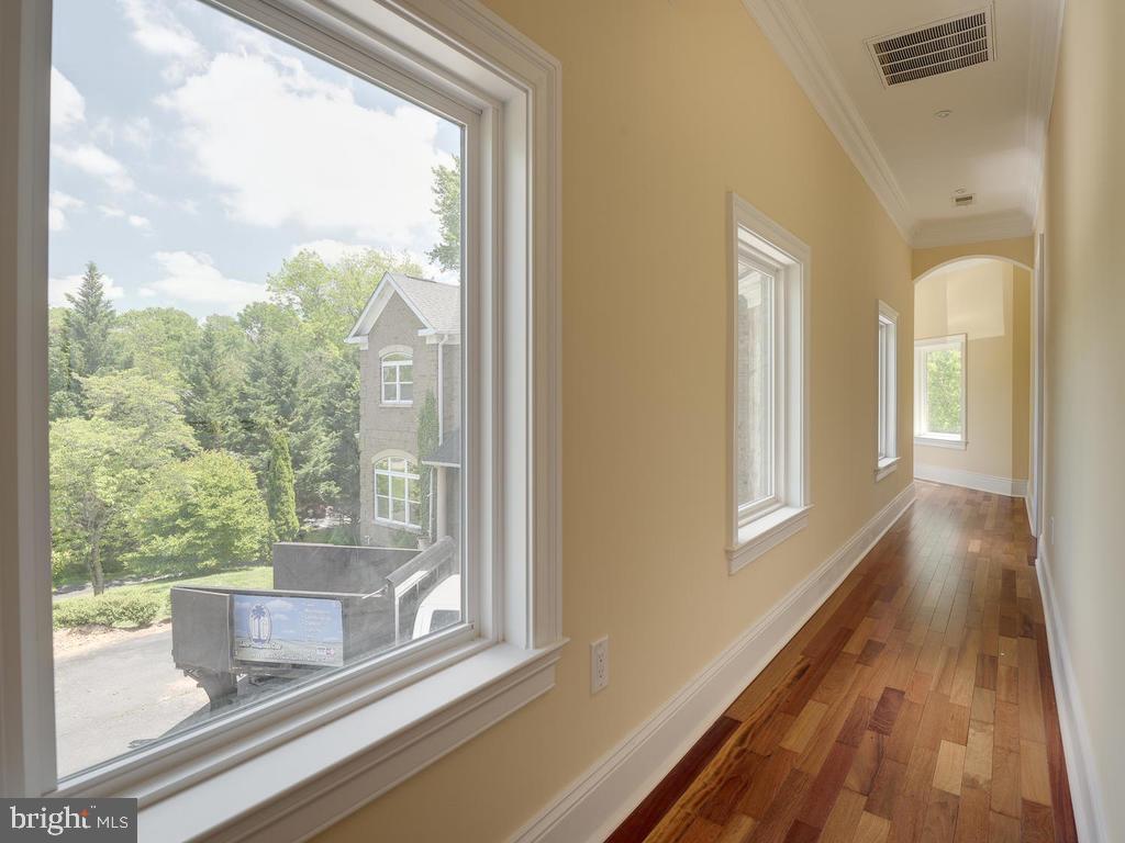 1645 Kirby Road McLean, VA 22101 - Photo 27 of 64