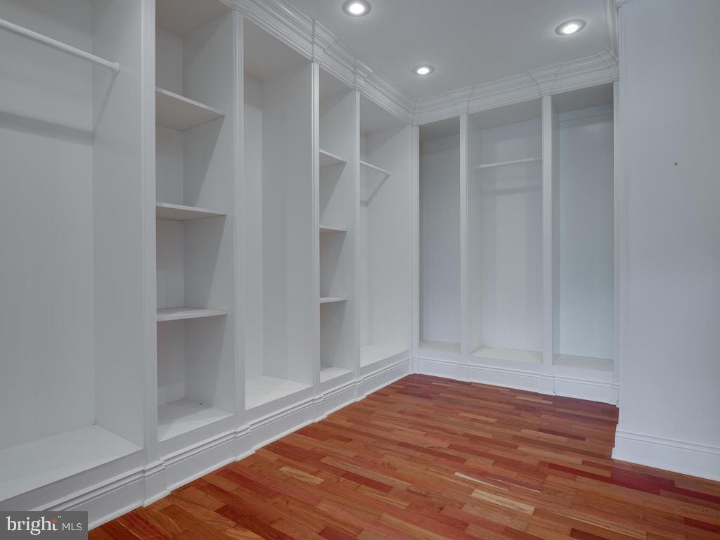 1645 Kirby Road McLean, VA 22101 - Photo 28 of 64