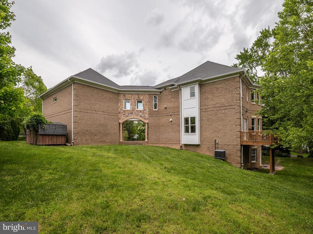 1645 Kirby Road McLean, VA 22101 - Photo 59 of 64