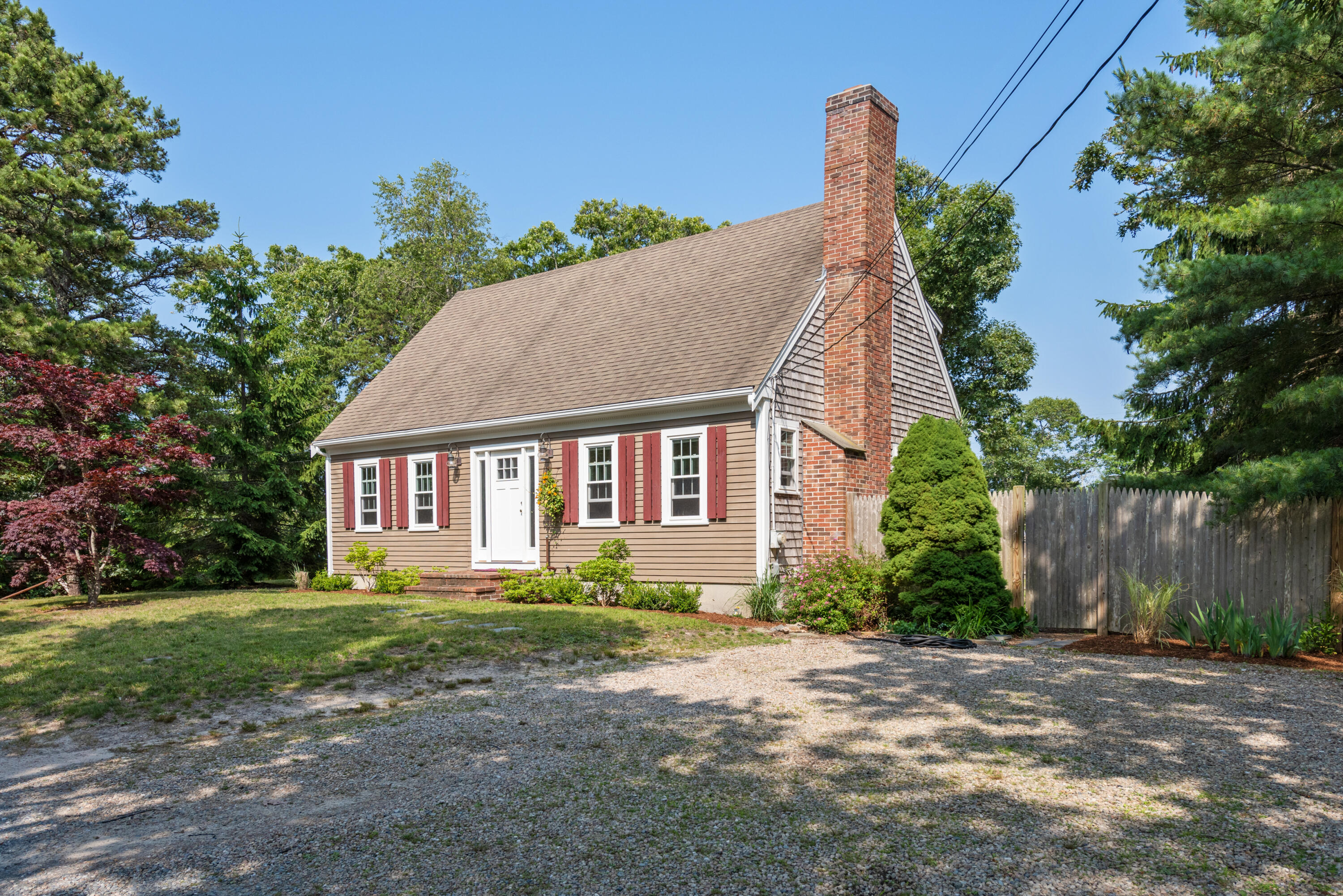17 Goose Pond Road Chatham, MA 02633 - Photo 1 of 31 Welcome to 17 Goose Pond Rd!