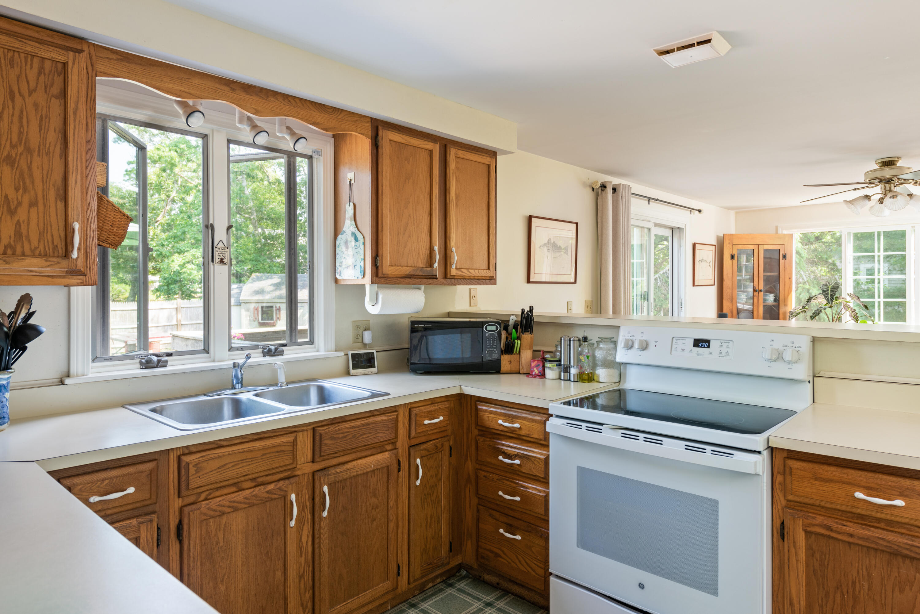 17 Goose Pond Road Chatham, MA 02633 - Photo 15 of 31 Kitchen