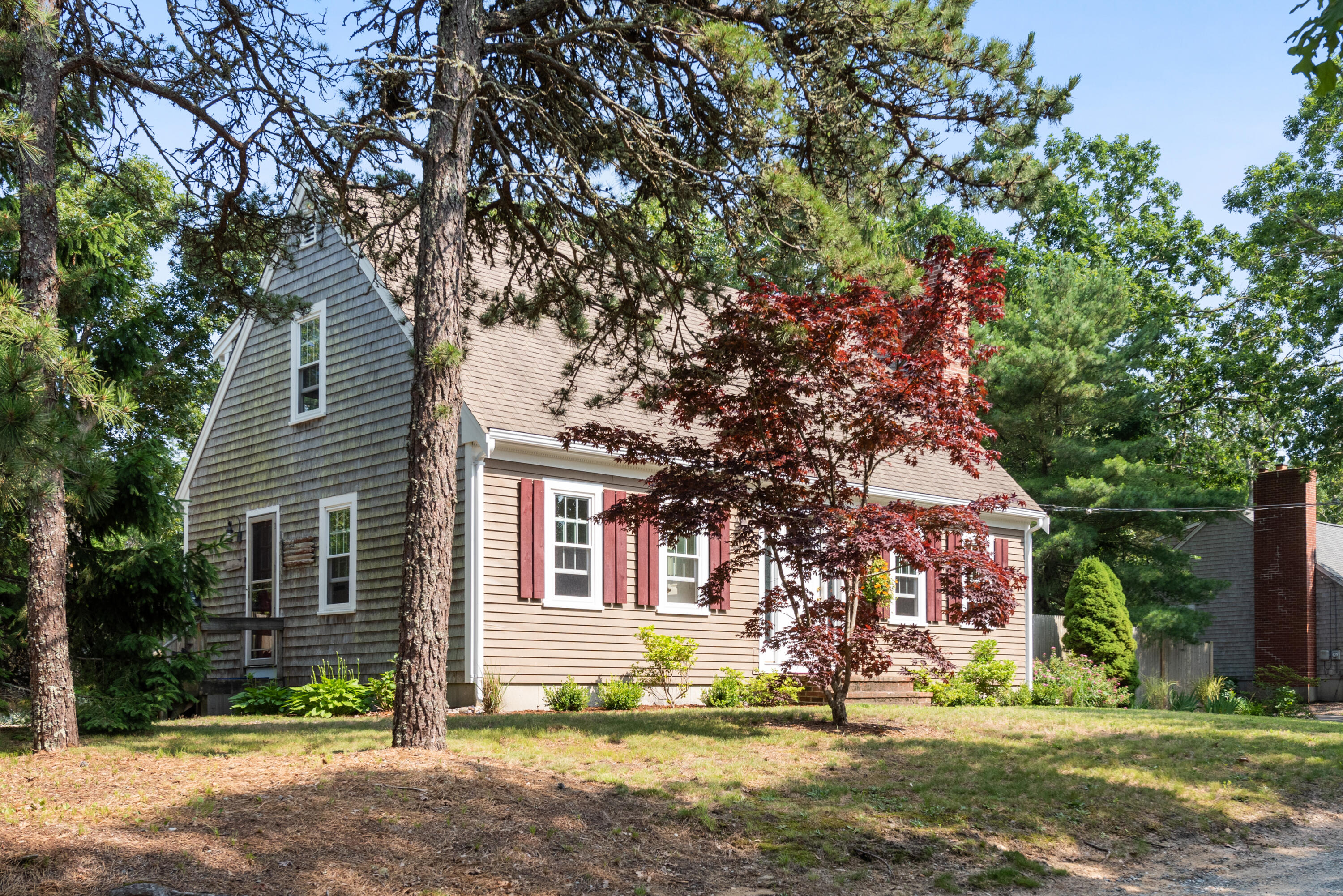 17 Goose Pond Road Chatham, MA 02633 - Photo 5 of 31 Sideview