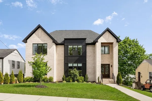 $1,699,900 | 268 38th Avenue North, Nashville, TN 37209