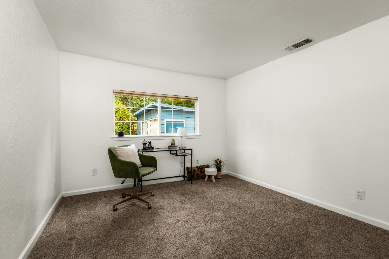 12160 McCourtney Road Grass Valley, CA 95949 - Photo 16 of 29