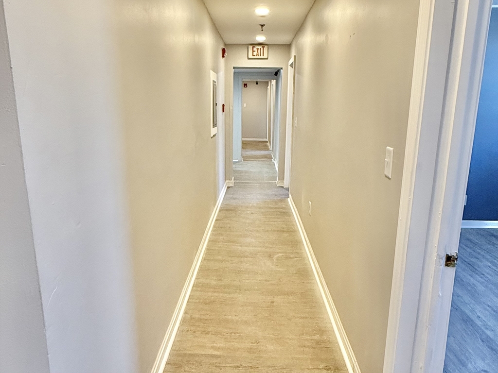 709 Main Street Worcester, MA 01608 - Photo 15 of 21