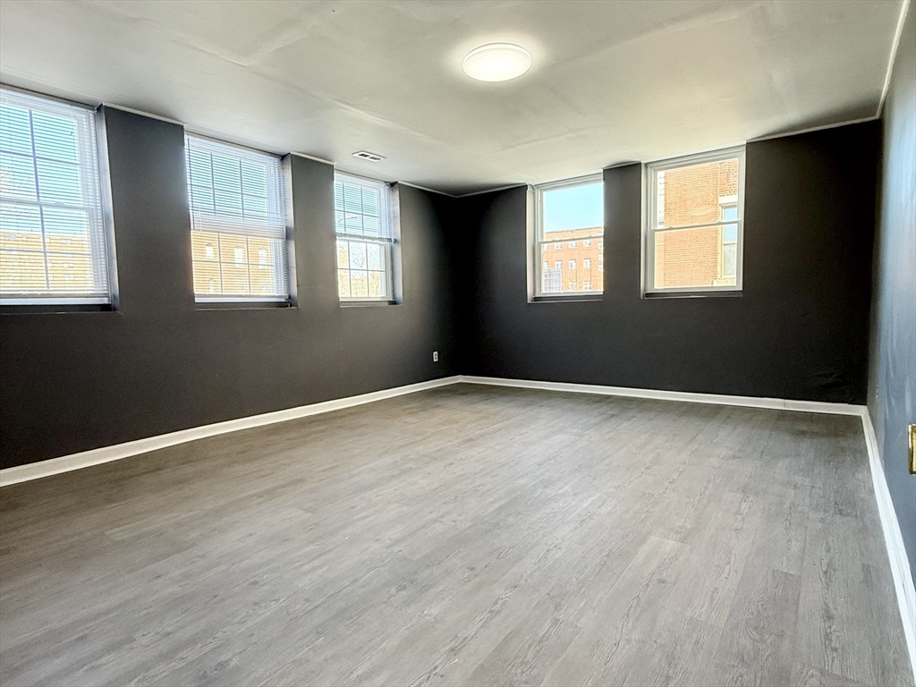 709 Main Street Worcester, MA 01608 - Photo 16 of 21