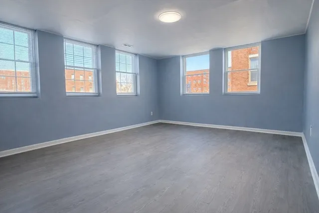 $2,400,000 | 709 Main Street, Worcester, MA 01608