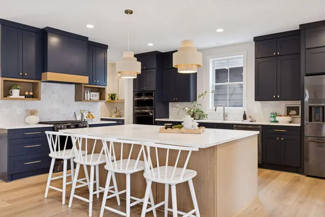 $1 | 330 11th Avenue North, Hopkins, MN 55343