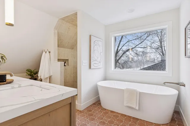 $1 | 330 11th Avenue North, Hopkins, MN 55343