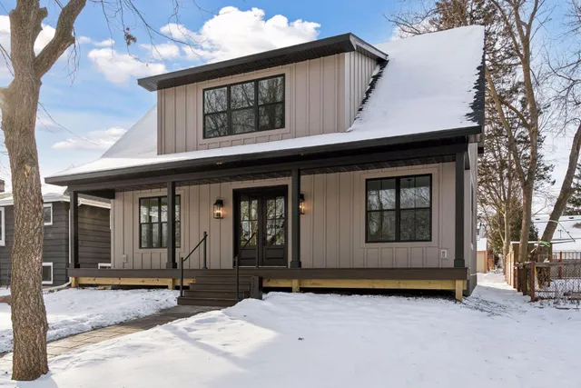 $1 | 330 11th Avenue North, Hopkins, MN 55343