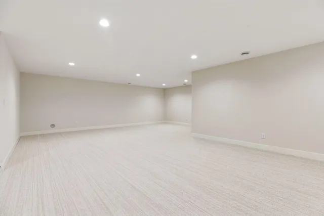 $1 | 330 11th Avenue North, Hopkins, MN 55343