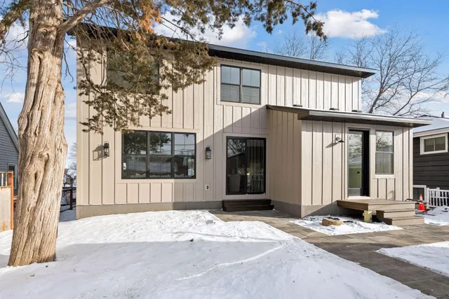 $1 | 330 11th Avenue North, Hopkins, MN 55343