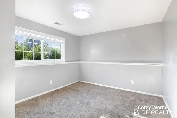 $360,000 | 7115 12th Avenue, Jenison, MI 49428