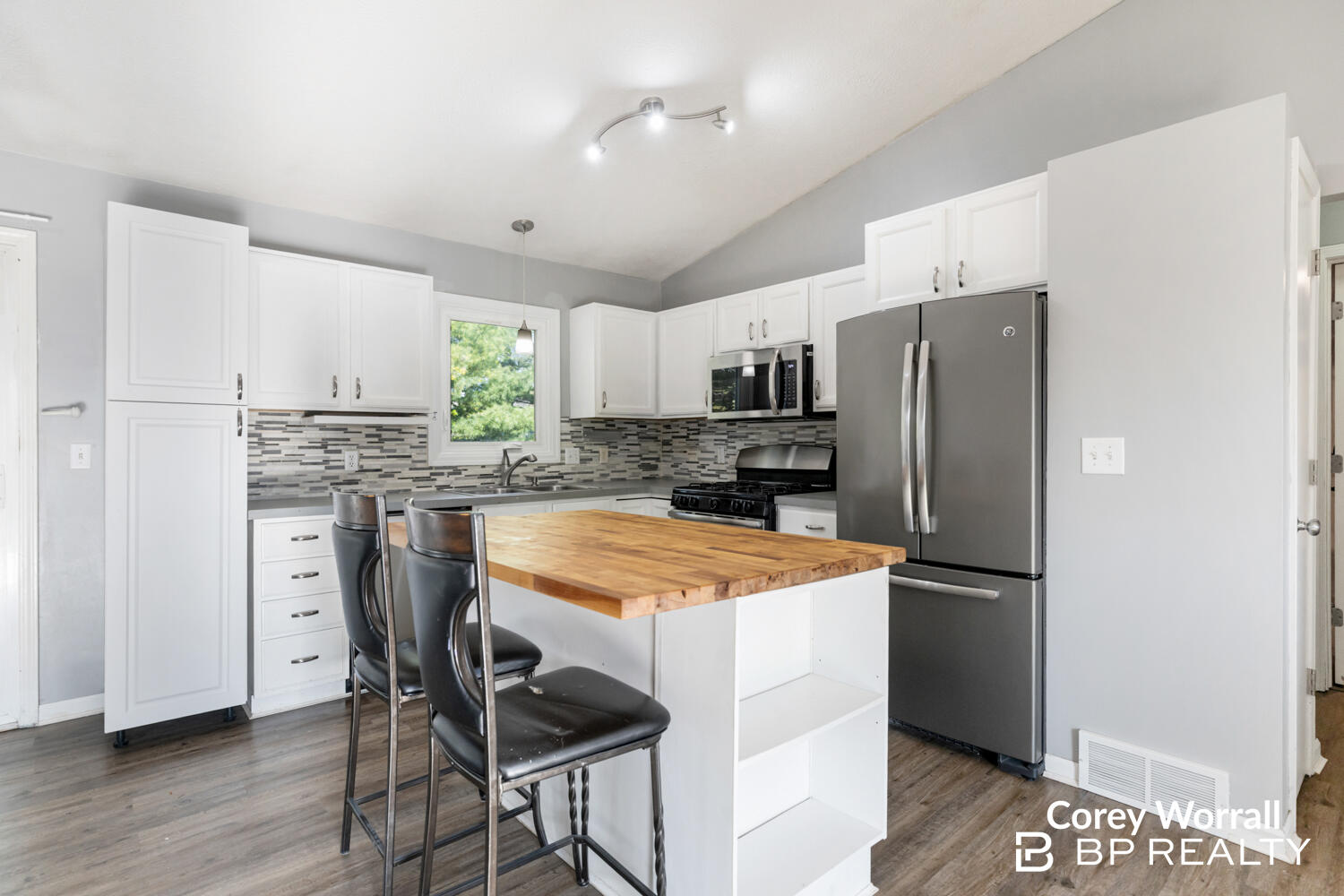 7115 12th Avenue Jenison, MI 49428 - Photo 10 of 43 023A4786