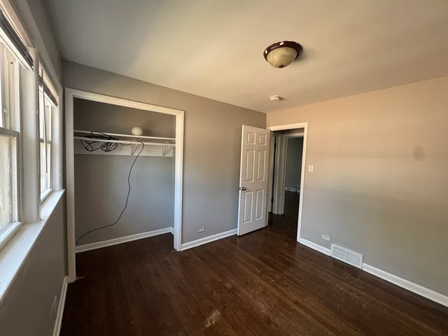 $2,850 | 15125 East End Avenue, Dolton, IL 60419