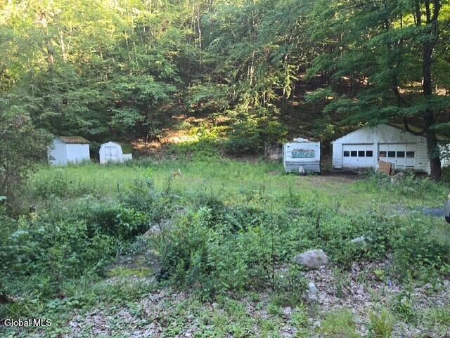 92 Snyders Corners Road Poestenkill, NY 12198 - Photo 2 of 3 thumbnail_5686128484284270391