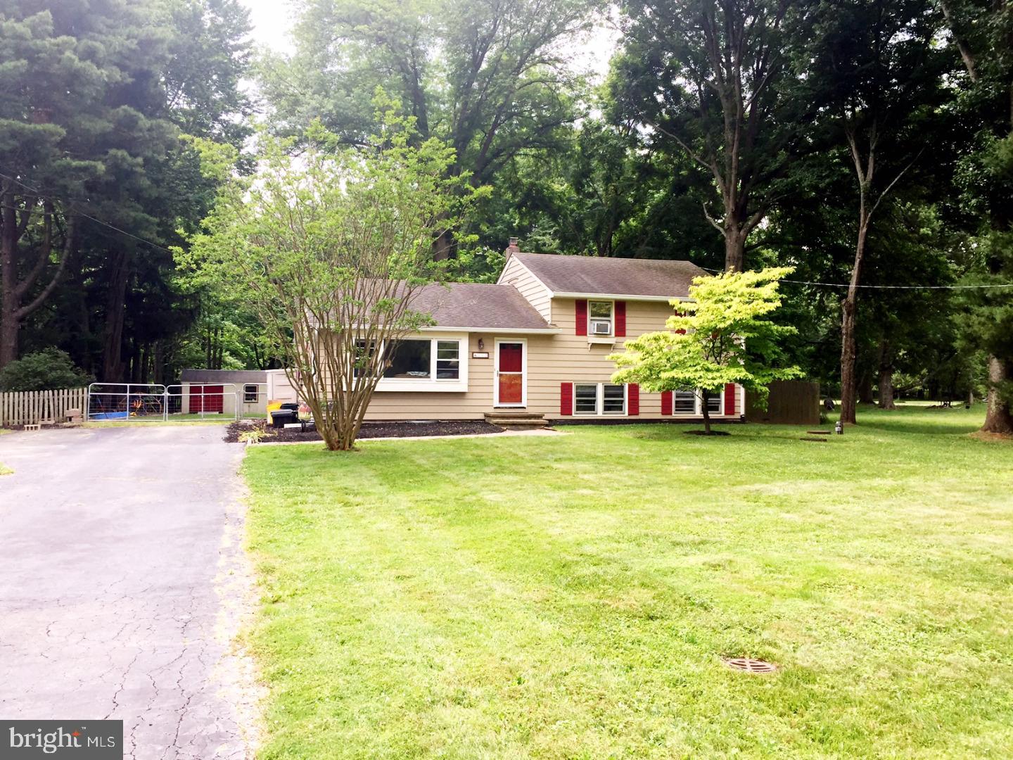 112 Blackwell Road Pennington, NJ 08534 - Photo 1 of 24