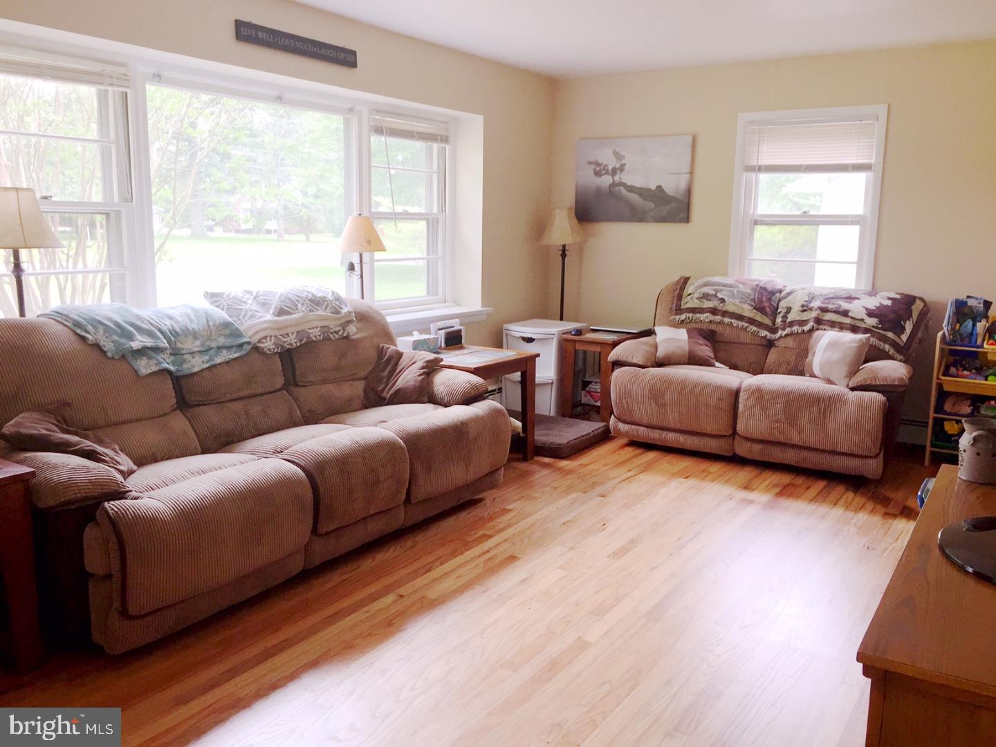 112 Blackwell Road Pennington, NJ 08534 - Photo 2 of 24