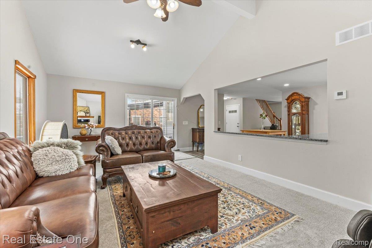 2931 Wisconsin Road Troy, MI 48083 - Photo 12 of 49 11-IMG_9787.jpg