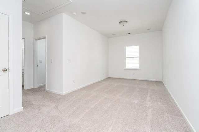 $324,990 | 211 Hillview Avenue, Shelbyville, TN 37160