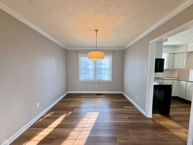 $349,900 | 1045 Swinford Street, Shelbyville, IN 46176