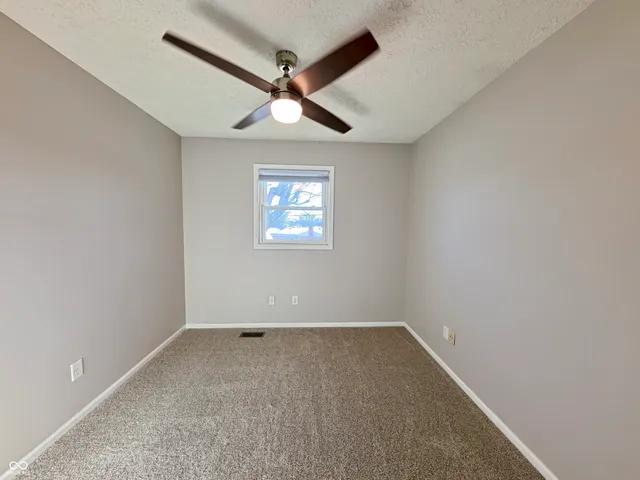 $349,900 | 1045 Swinford Street, Shelbyville, IN 46176