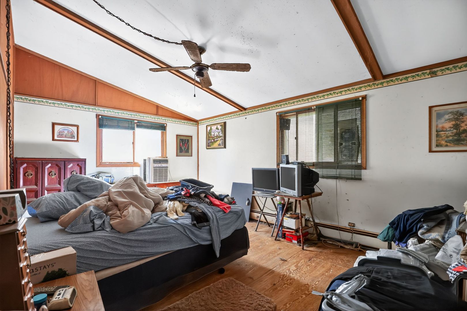 21364 Burr Oak Road Harvard, IL 60033 - Photo 11 of 15 a bedroom with furniture and a window