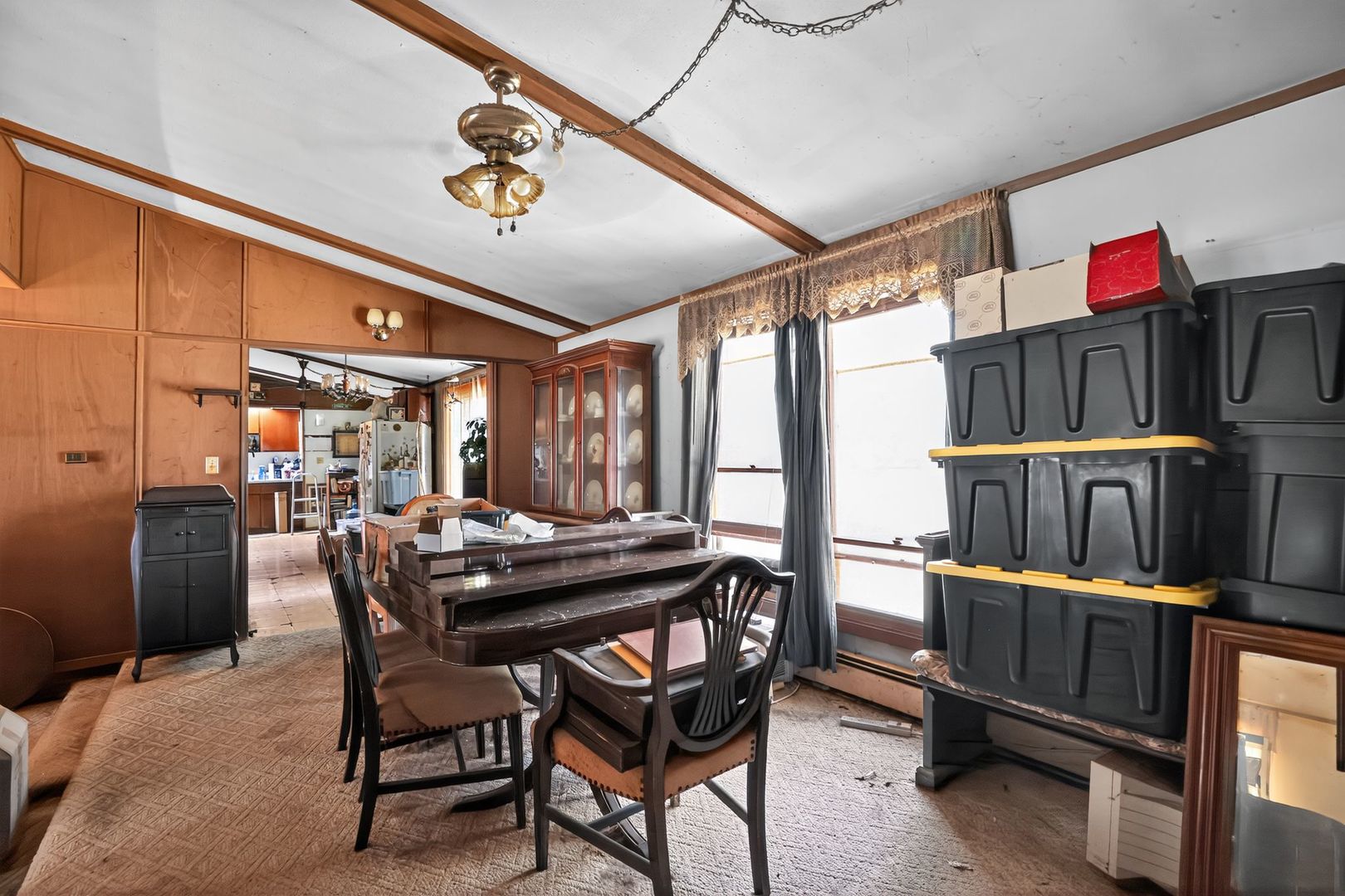 21364 Burr Oak Road Harvard, IL 60033 - Photo 10 of 15 a table and chairs in a room