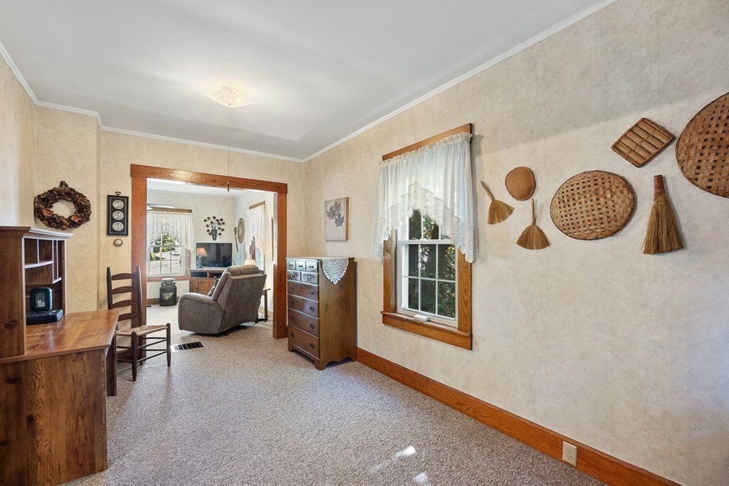 91 Brown Street Athol, MA 01331 - Photo 3 of 10