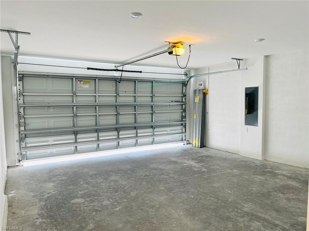 17603 Paradiso Way North Fort Myers, FL 33917 - Photo 18 of 27 a view of a garage