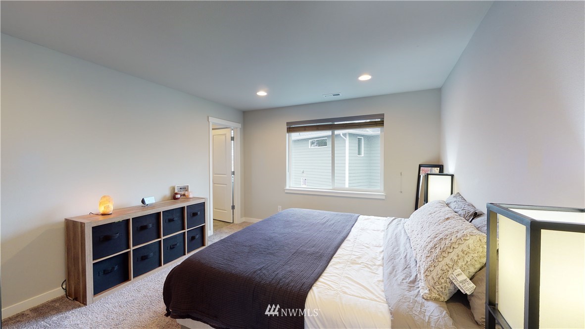 1019 Banyan Road Bremerton, WA 98310 - Photo 21 of 34 Gallery Image 21