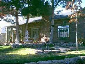 525 Wellesley Road El Paso, TX 79902 - Photo 1 of 1 a front view of a house with garden