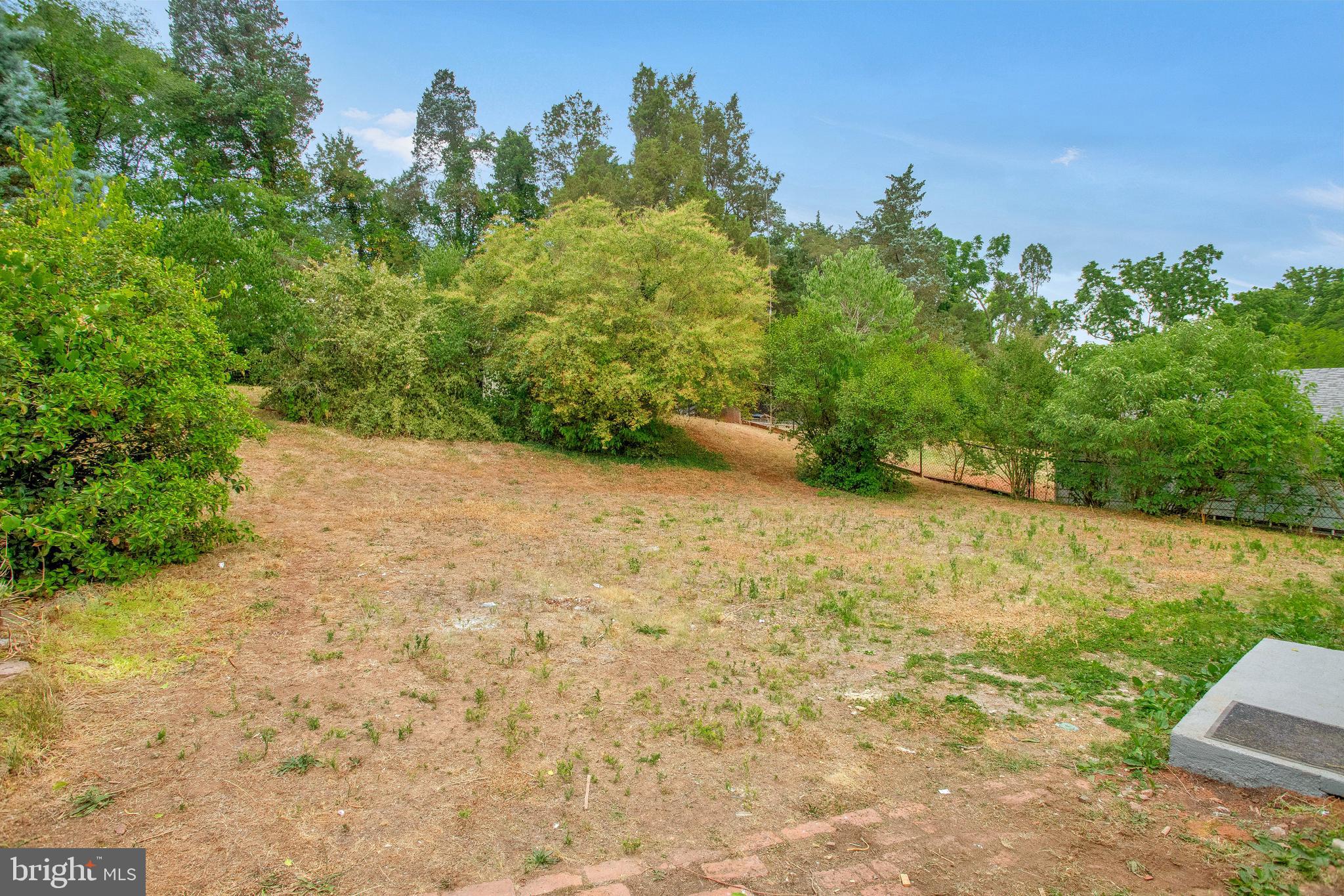 8320 Rolling Road Manassas, VA 20110 - Photo 27 of 30 Gallery Image 27