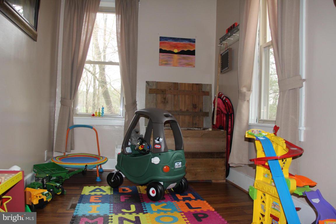 197 Run Valley Road Conestoga, PA 17516 - Photo 14 of 21 Gallery Image 14
