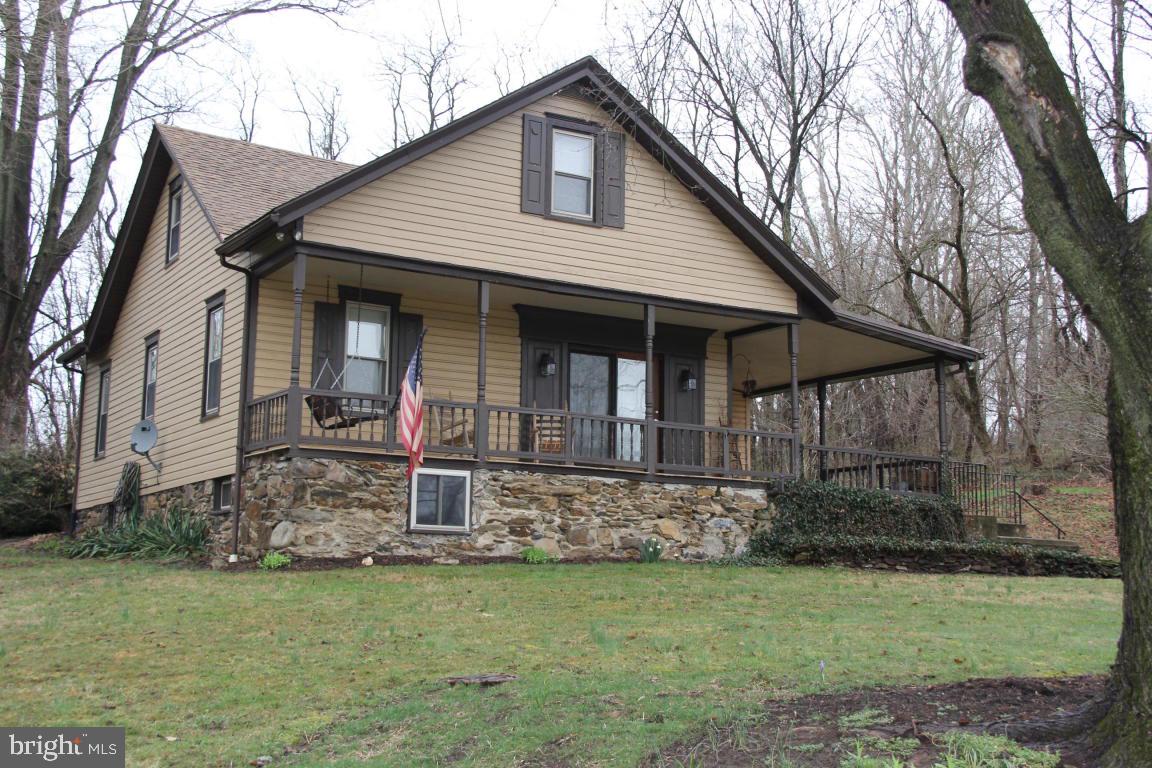 197 Run Valley Road Conestoga, PA 17516 - Photo 3 of 21 Gallery Image 3