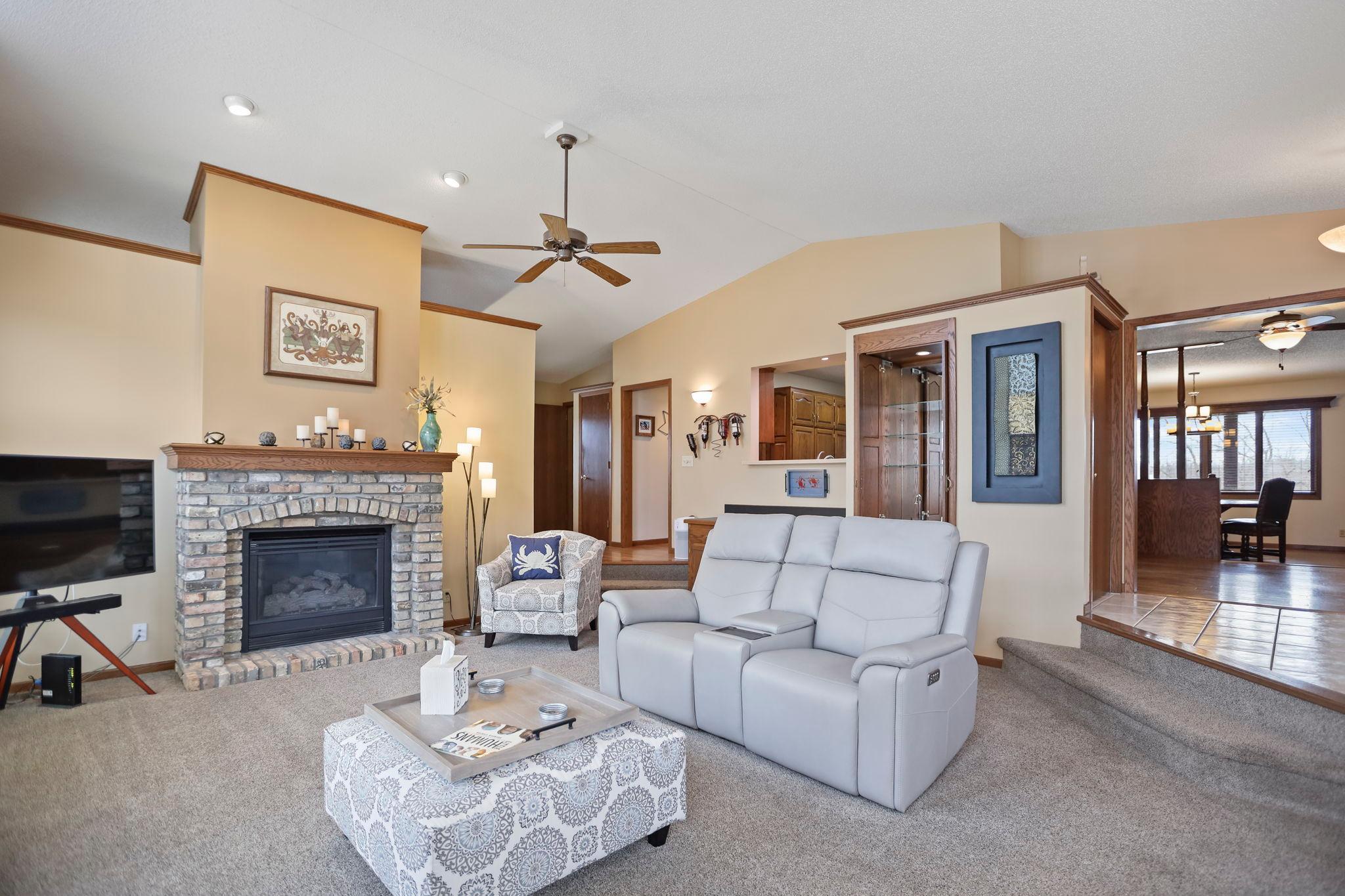 4194 Chappuis Trail Faribault, MN 55021 - Photo 6 of 76