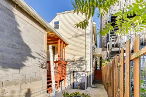 $550,000 | 2006 South Throop Street, Chicago, IL 60608