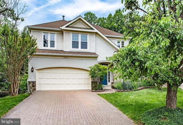 $1,250,000 | 10008 Leamoore Lane, Vienna, VA 22181