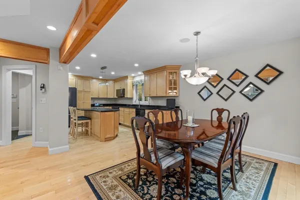 $905,000 | 105 Mixter Road, Holden, MA 01520