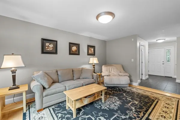 $905,000 | 105 Mixter Road, Holden, MA 01520