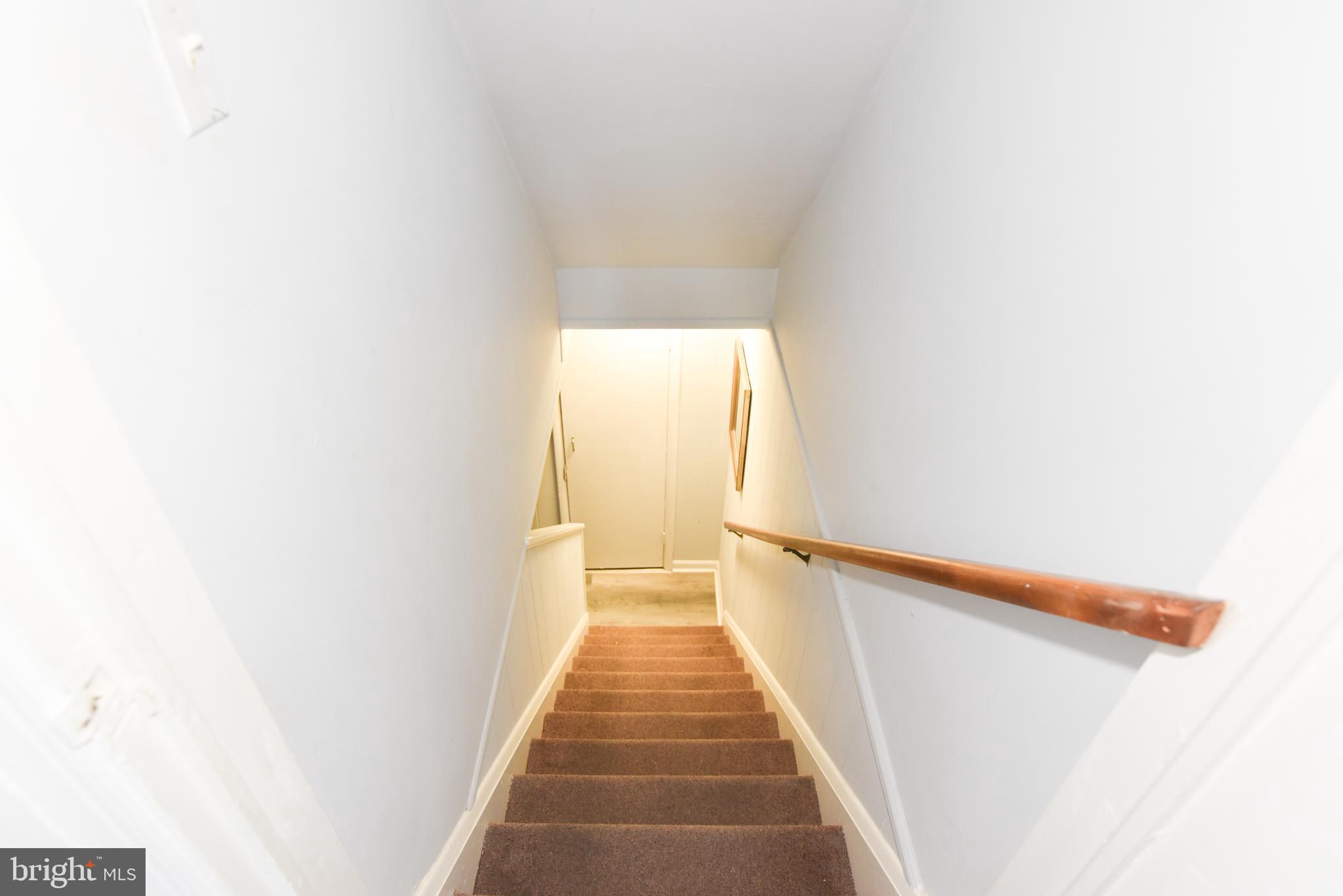 4208 Westview Road Baltimore, MD 21218 - Photo 19 of 43