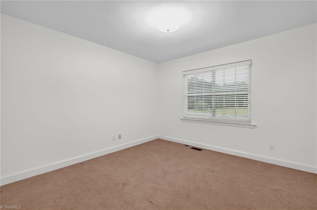 2282 Price Road Eden, NC 27288 - Photo 19 of 38